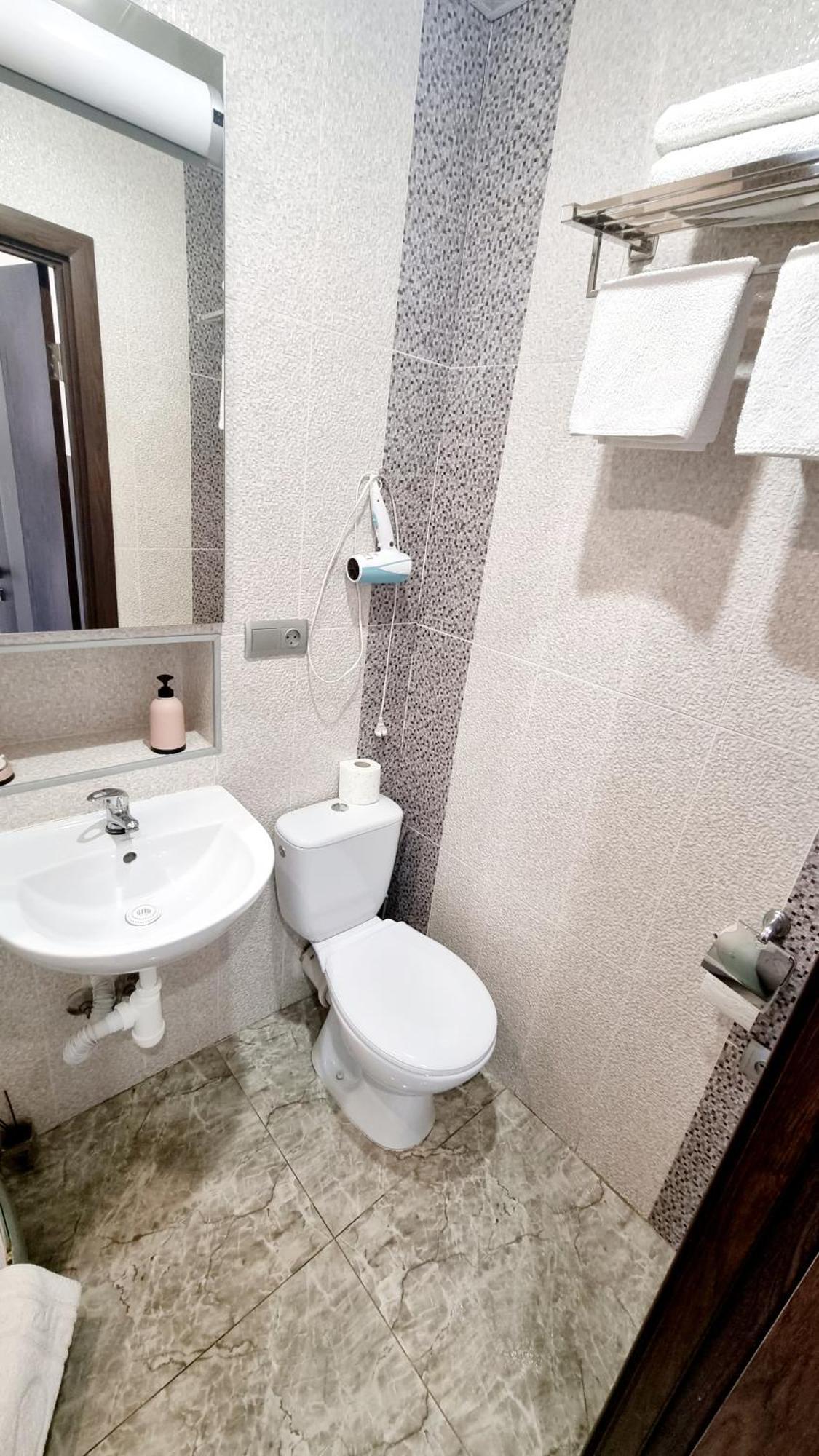 Apartment Mitskevycha Square 5 Lviv Kültér fotó