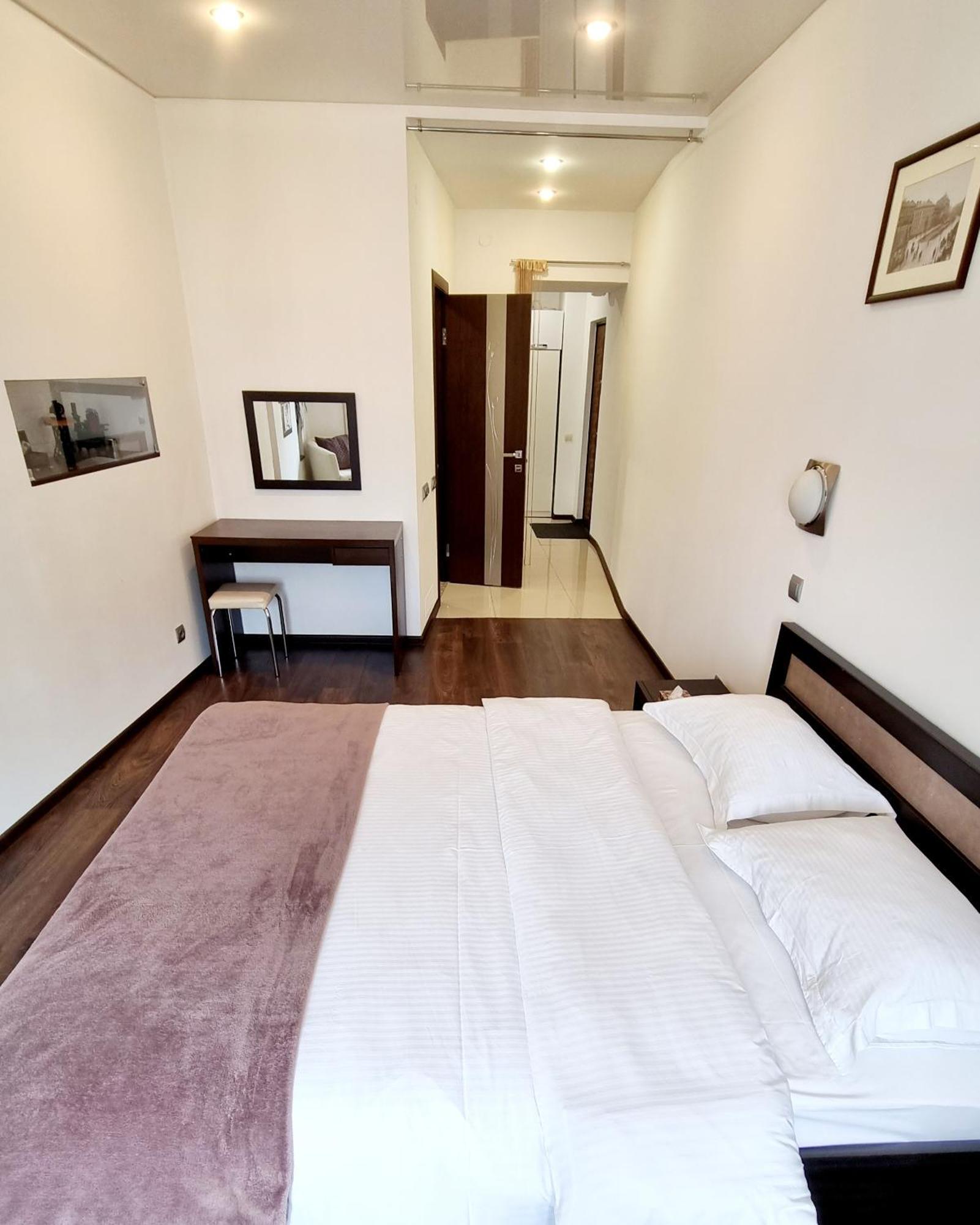 Apartment Mitskevycha Square 5 Lviv Kültér fotó